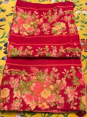 April Cornell Vintage Set of 2 Floral Pillow Shams